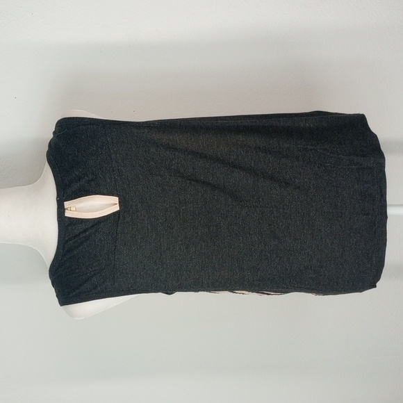 Anthropology Tiny Auberte Beaded Top Size Medium - Picture 7 of 11